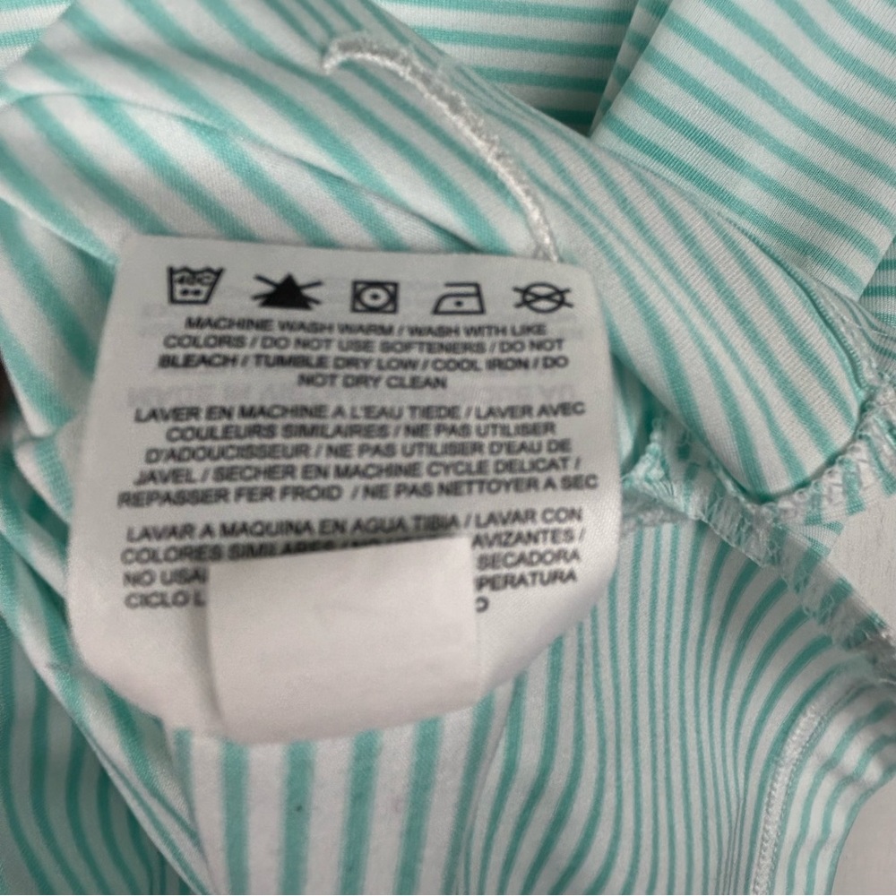 **SOLD**Nike | NIKEGOLF women’s sleeveless blue/green shirt top 1/4 button polo - Picture 15 of 16